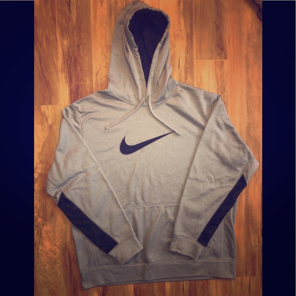 Nike Therma-Fit Hoodie